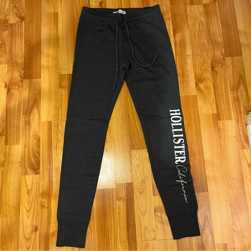 HOLLISTER | Ultra High-Rise Fleece Legging